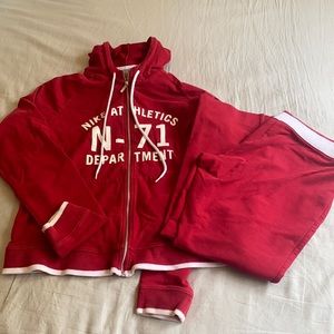 Vintage Nike Capri Sweatsuit (READ DESCRIPTION)